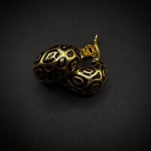 French 1970s “Leopard Pattern“ Enamel Gold Earclips