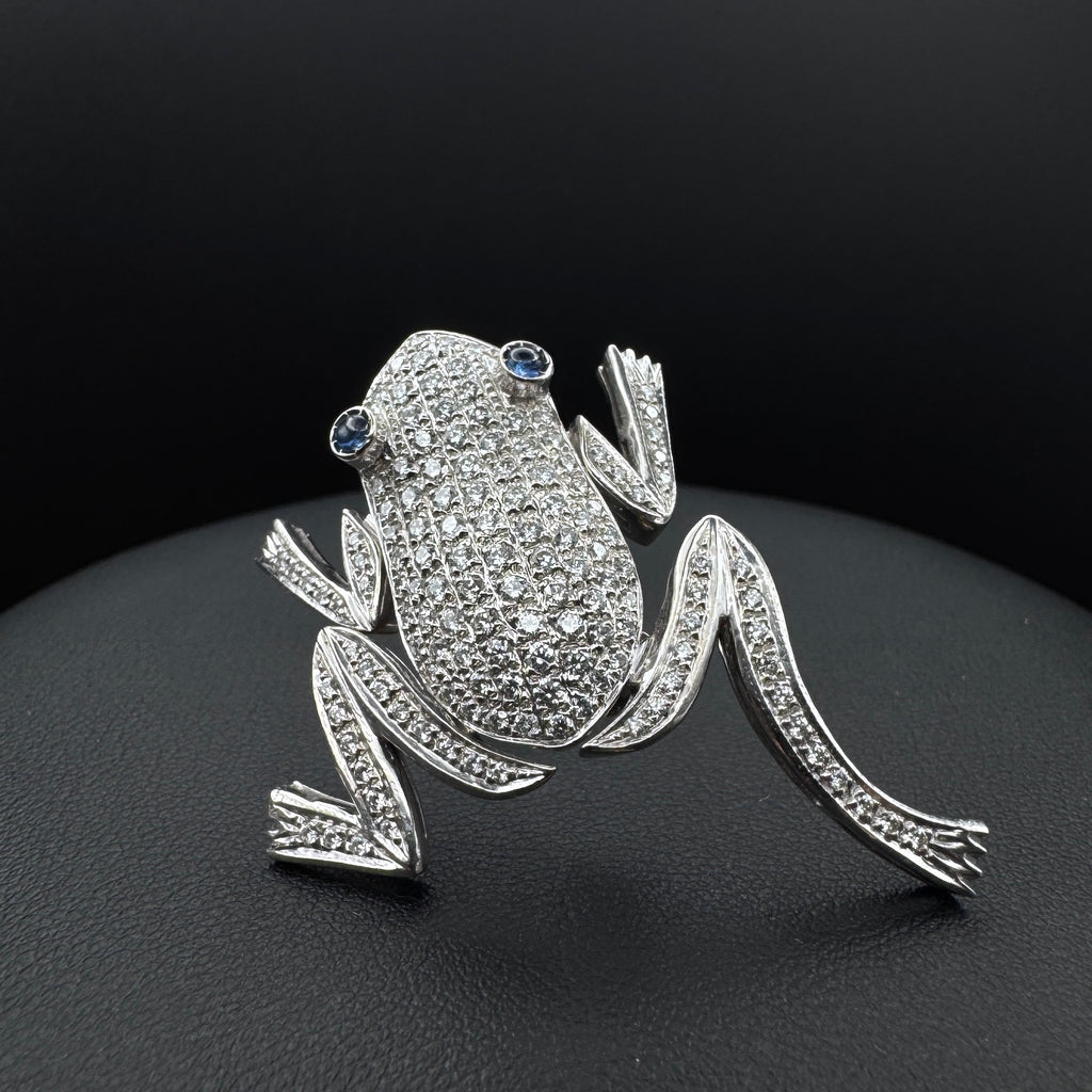 Vintage „Frog“ Diamonds Movable White Gold Brooch