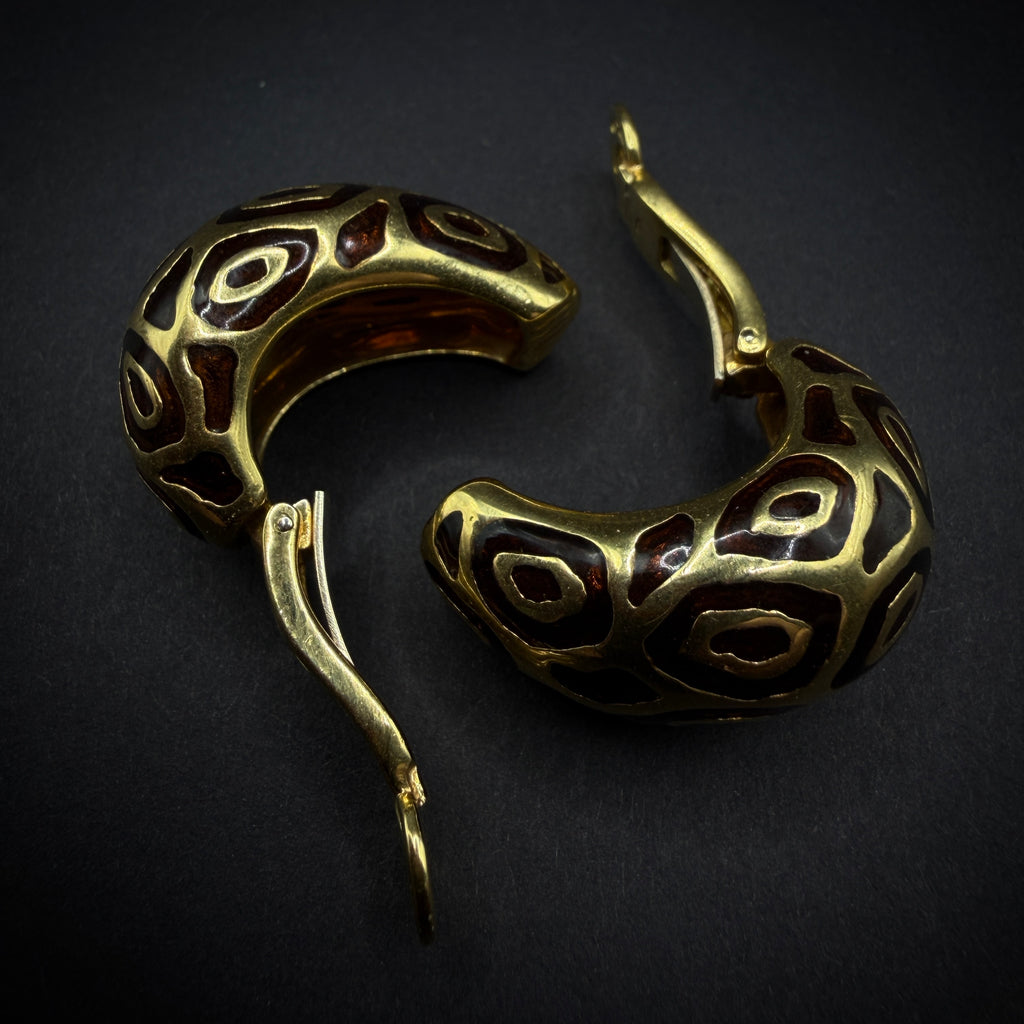 French 1970s “Leopard Pattern“ Enamel Gold Earclips