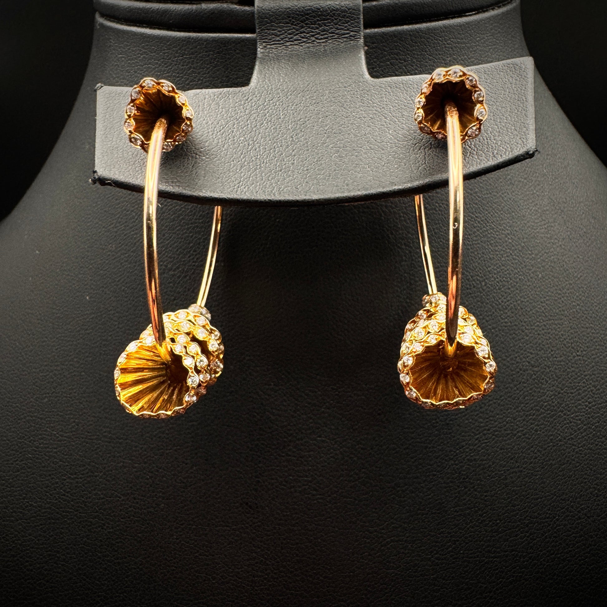 Boucheron "Frou Frou" Tassel Diamonds Gold Hoop Earrings