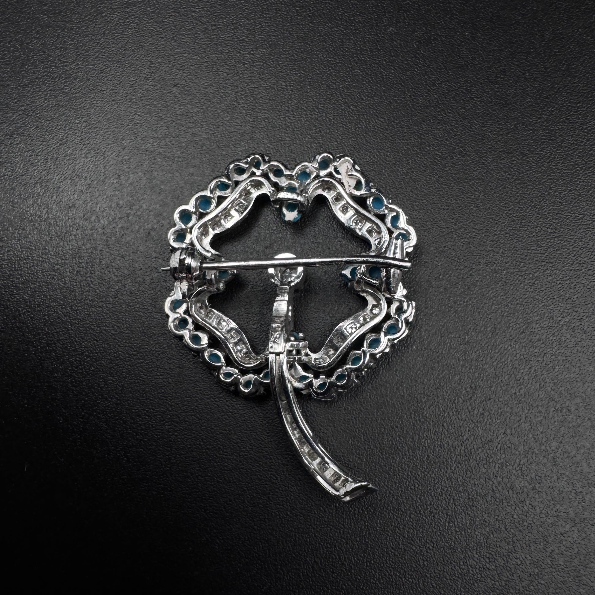 Vintage 1970s “Clover“ Turquoise & Diamond White Gold Broochh