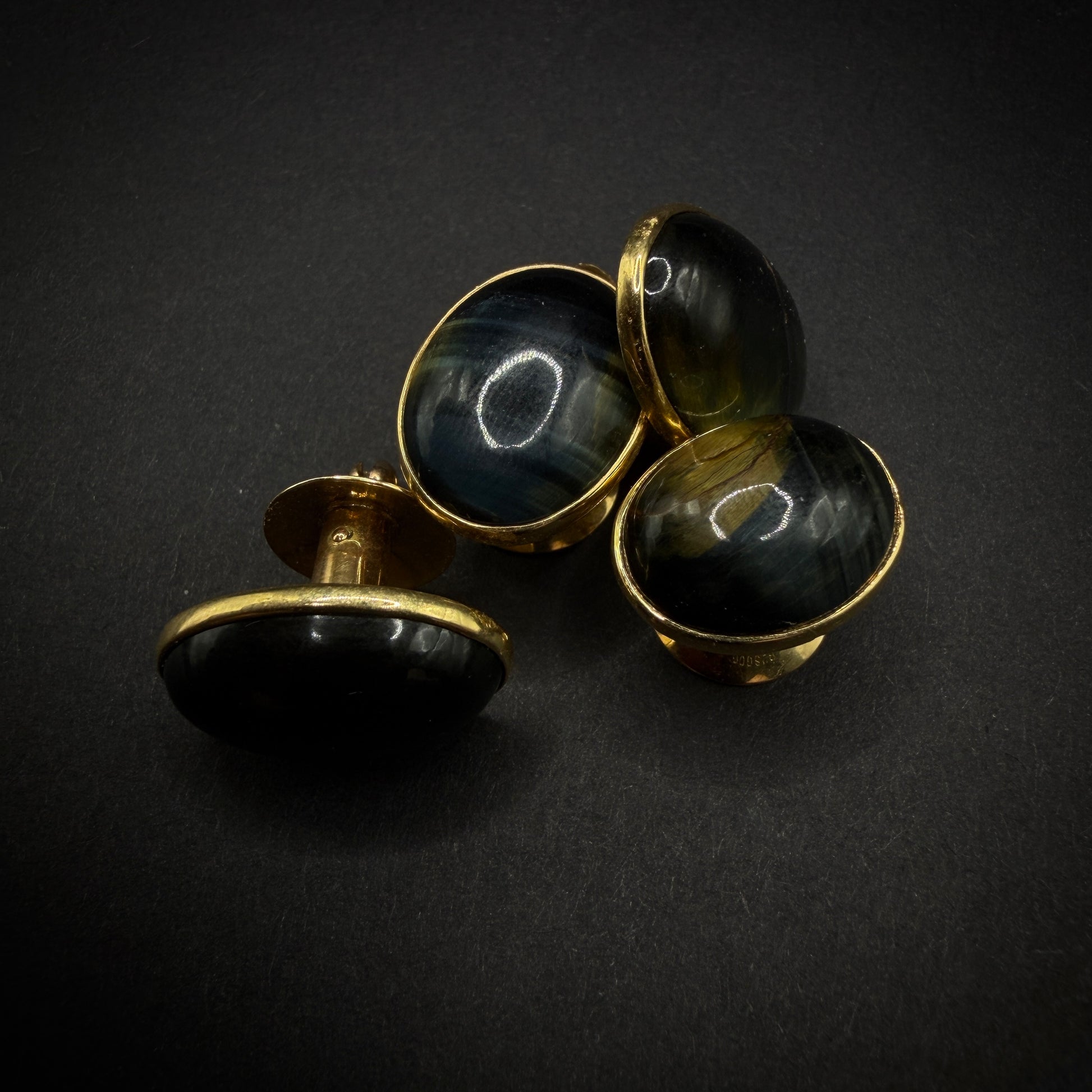 Van Cleef & Arpels Labradorite 1950s Button Gold Cufflinks