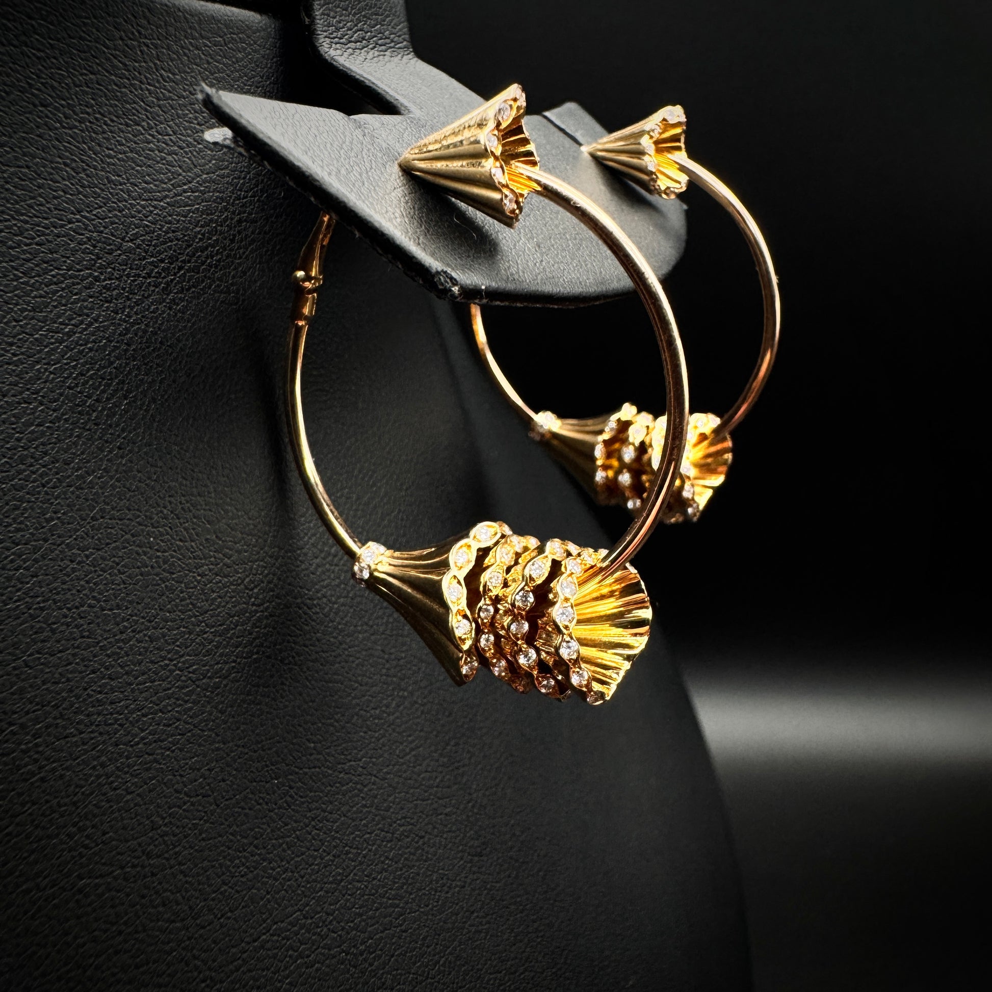 Boucheron "Frou Frou" Tassel Diamonds Gold Hoop Earrings