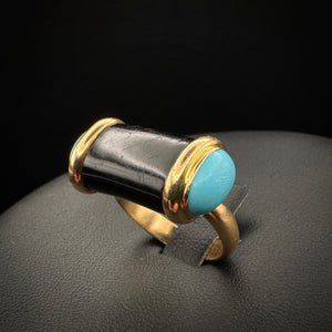 Vintage 1970s French "Bar" Turqouise & Gagate Gold Ring