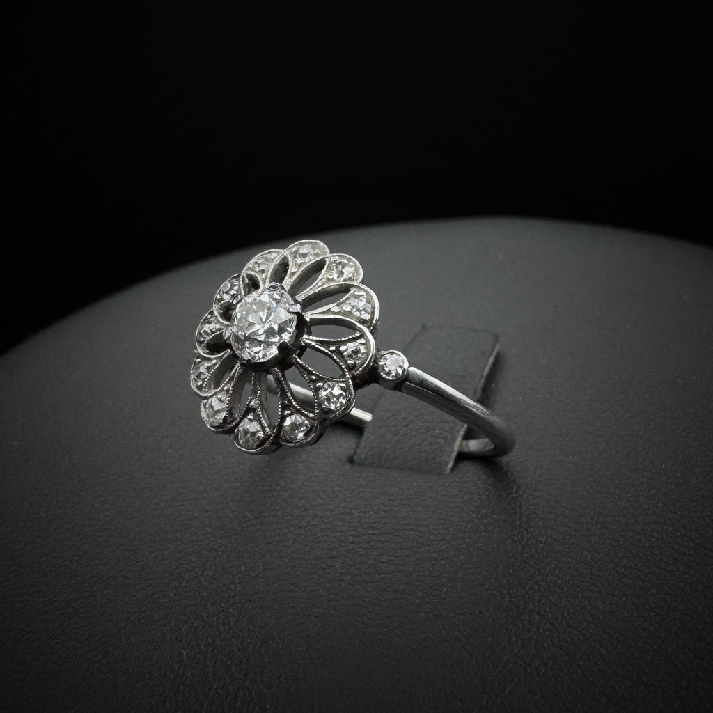 Art Deco Diamond Platinum Ring