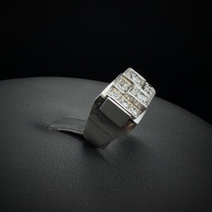 Art Deco "Asymmetrical" Diamonds Platinum Ring