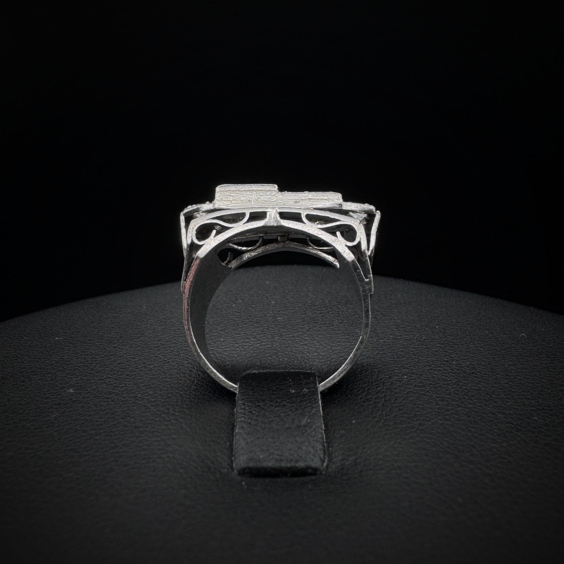 Art Deco "Asymmetrical" Diamonds Platinum Ring