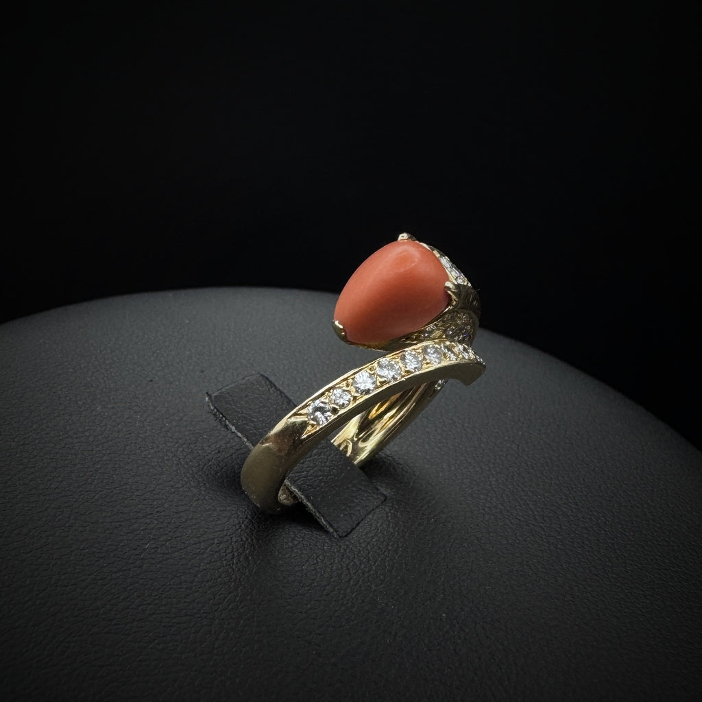 Cartier Paris 1970s "Snake" Coral & Diamonds Gold Ring