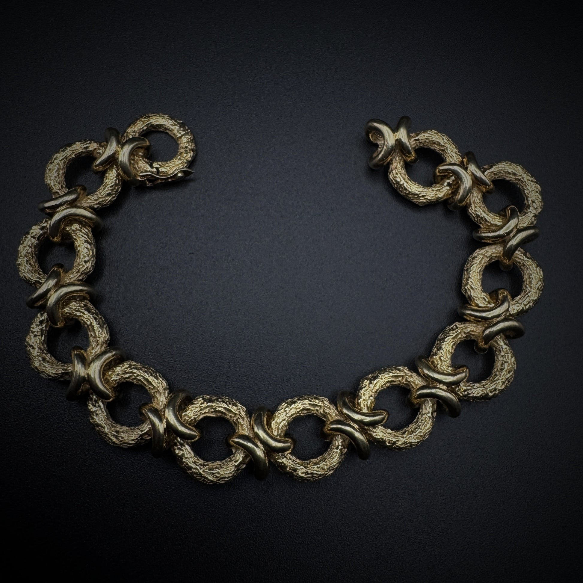 Van Cleef & Arpels 1960s "Circles" Link Gold Bracelet