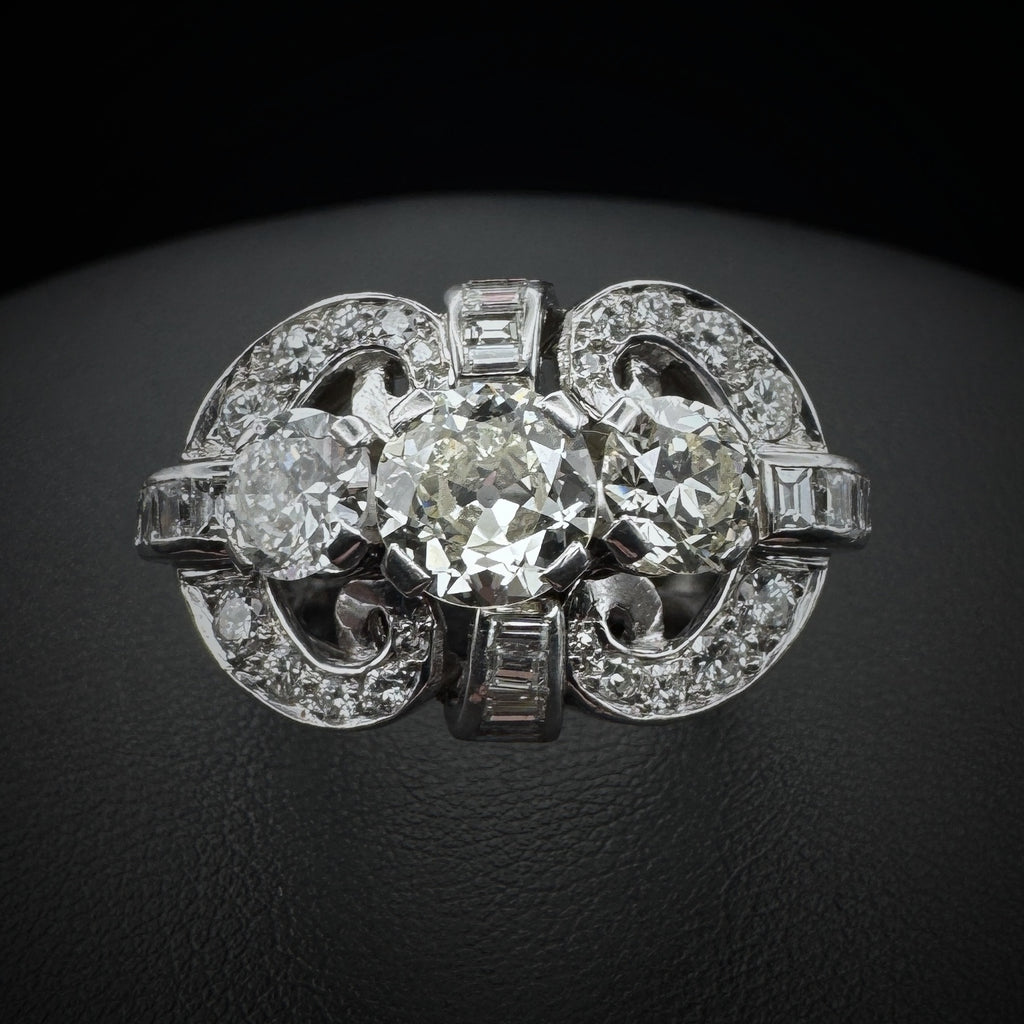 Late Art Deco Diamonds Platinum Ring