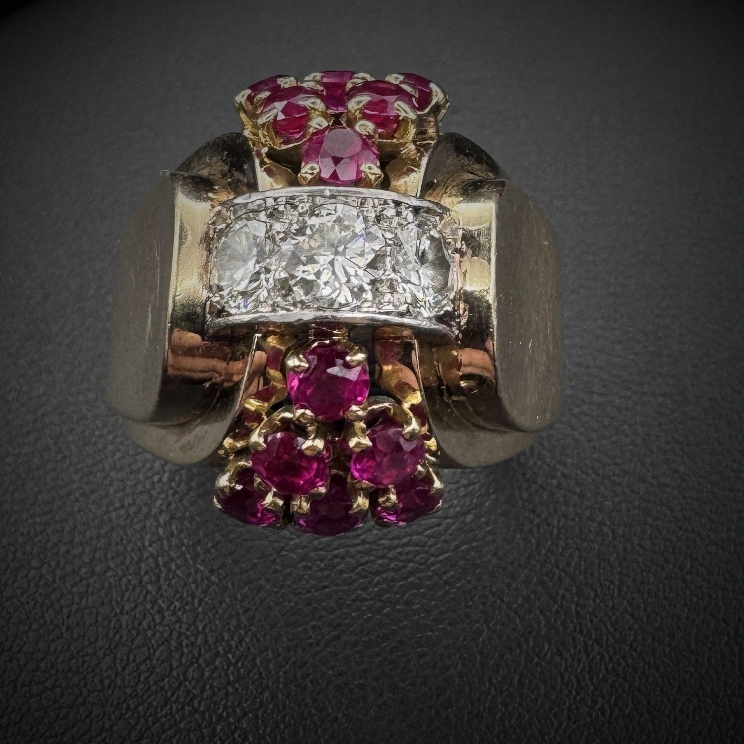 Retro Era Ruby & Diamond Gold Ring