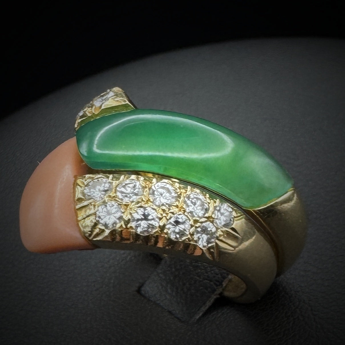 Van Cleef & Arpels Set of 2x Coral & Chrysoprase Diamonds Rings