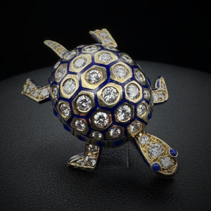 Vintage "Turtle" Enamel & Diamonds Gold Brooch
