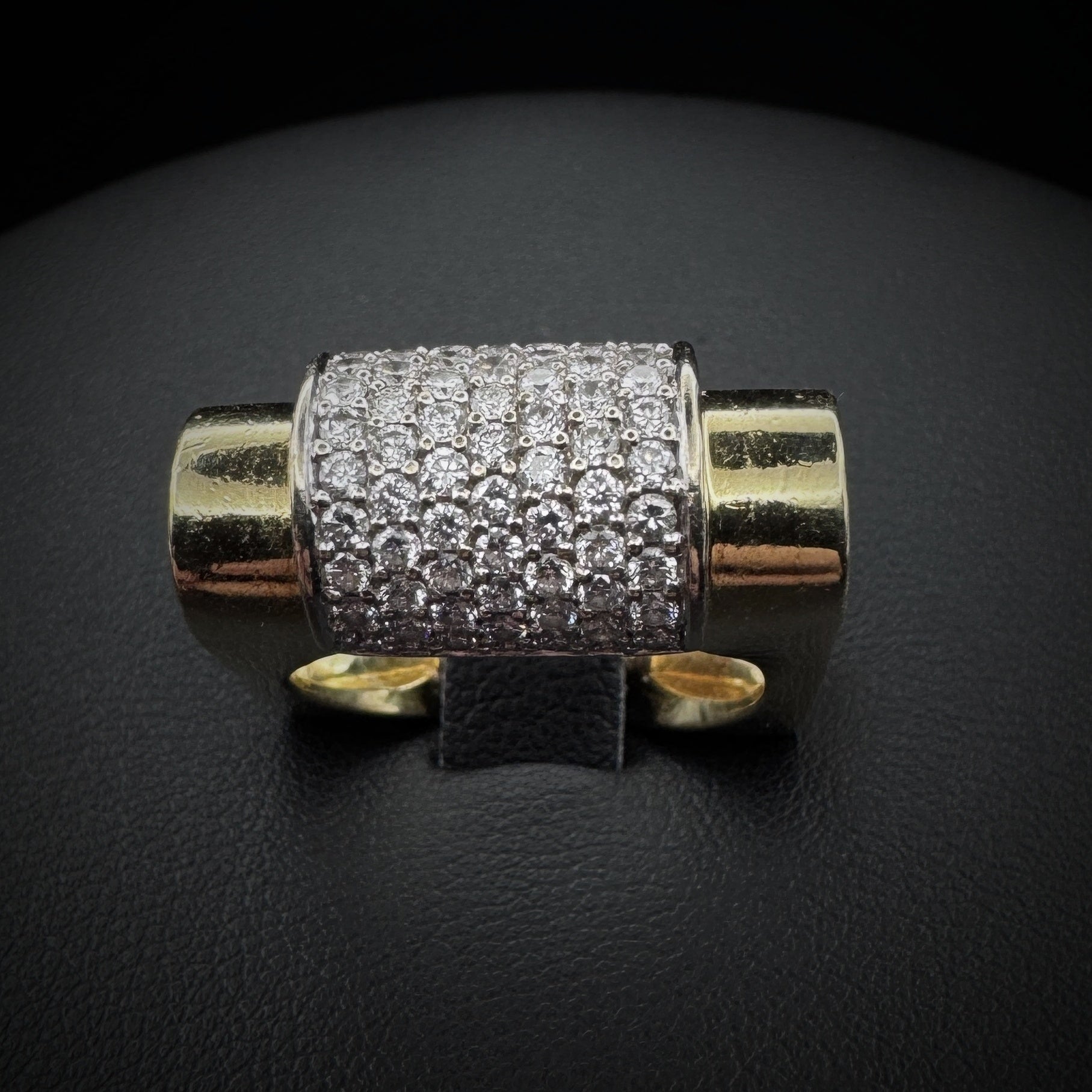 Vintage Artistic "Square" Diamonds Gold Ring