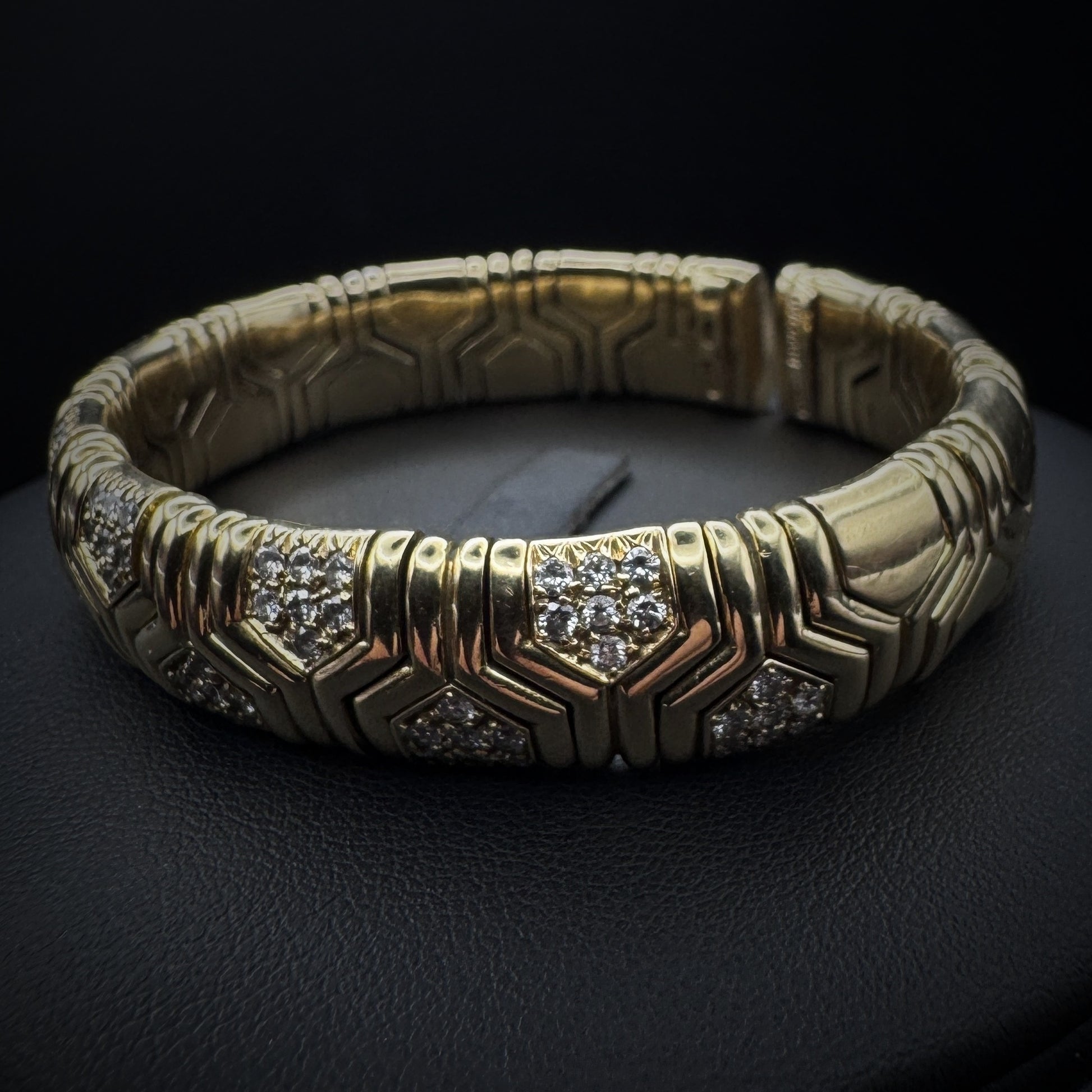 Bulgari 1980s "Alvaere" Diamond Gold Bangle