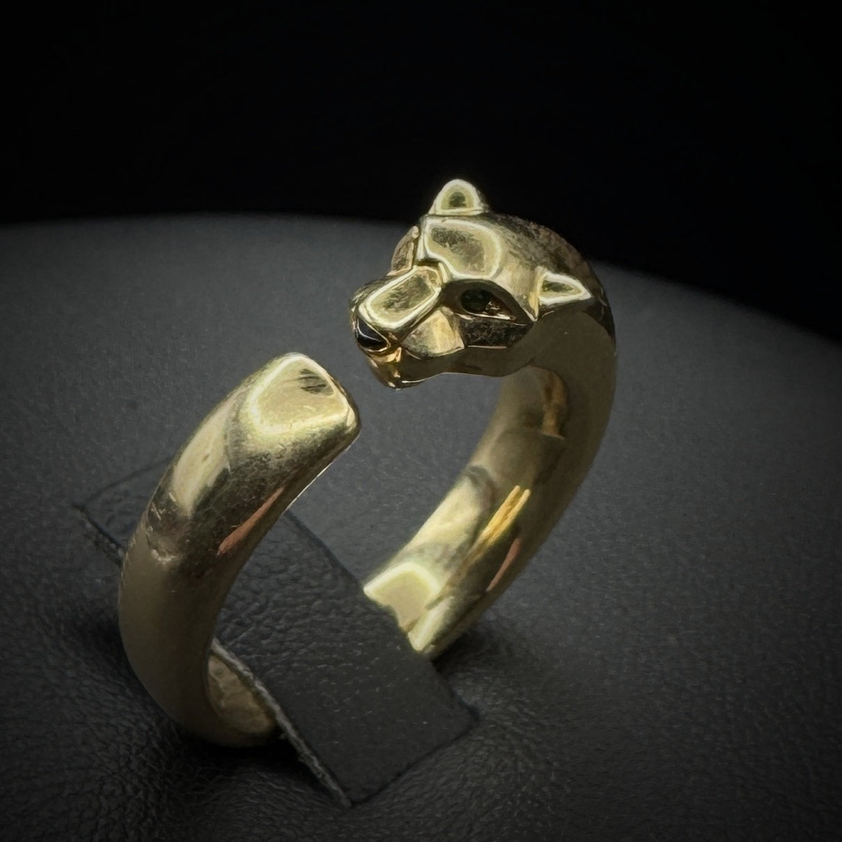 Cartier "Panthere" Tsavorite Gold Ring