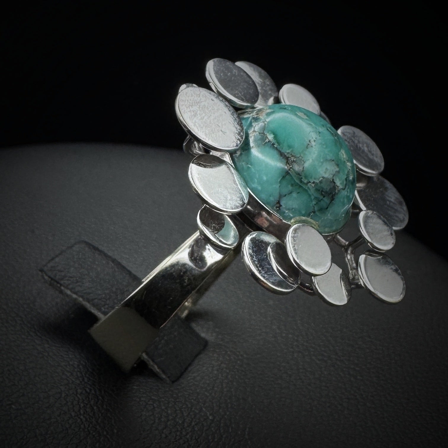 Vintage "Plates" Turquoise Whitegold Ring