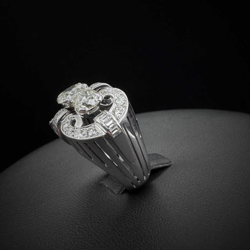 Late Art Deco Diamonds Platinum Ring
