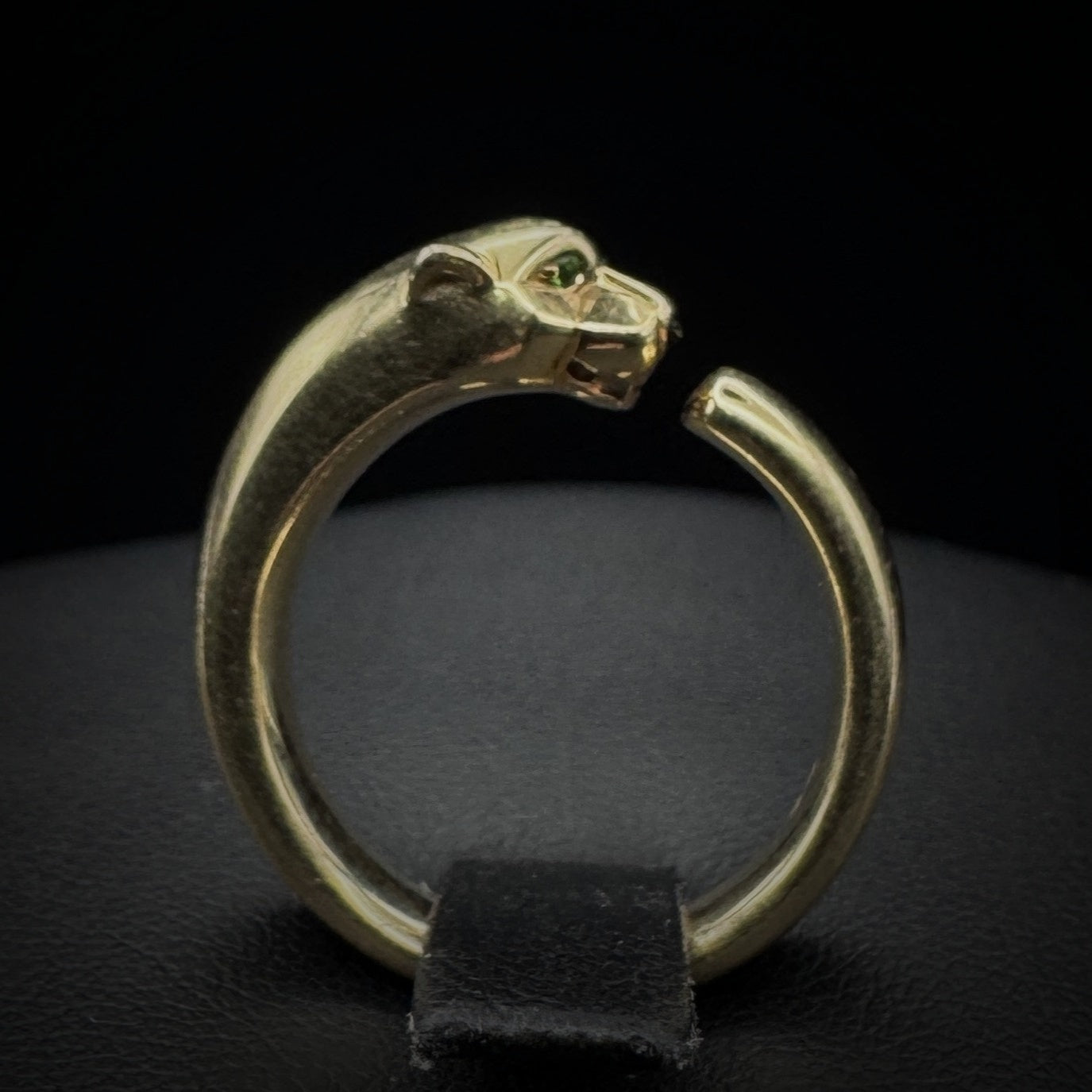 Cartier "Panthere" Tsavorite Gold Ring