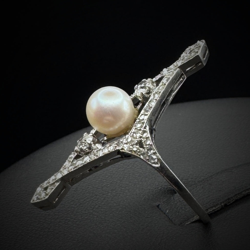 Art Deco Abstract Pearl & Diamonds RIng